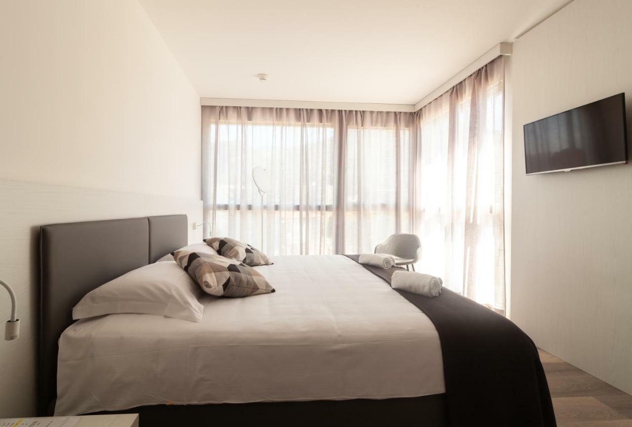 Milano 3*